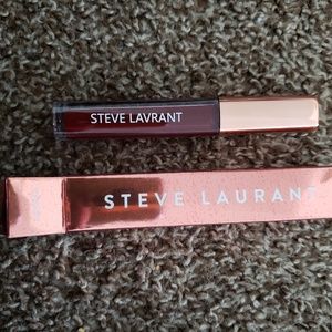 Steve Laurent lip gloss
